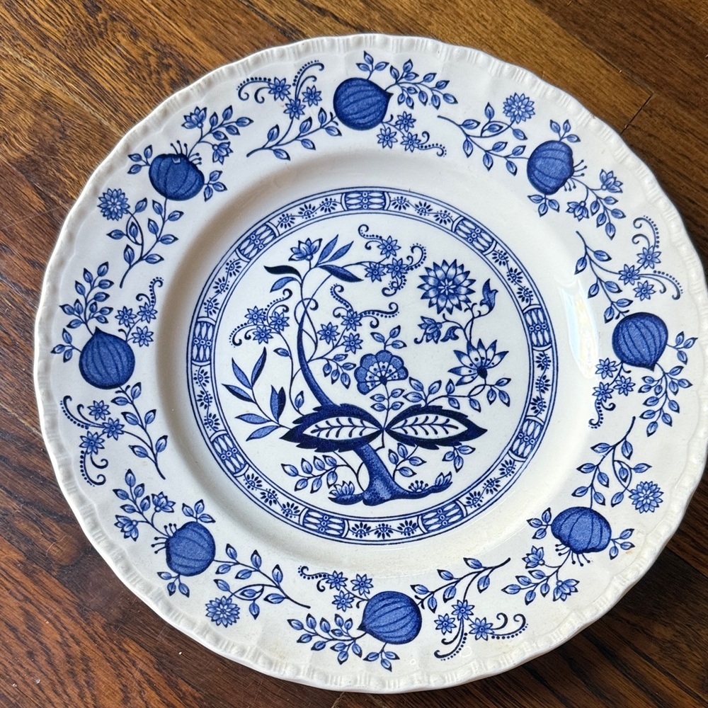 Heritage Blue and White Floral Dinner Plate